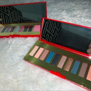 Estēe Lauder Pack of 2 Eyeshadow Palettes